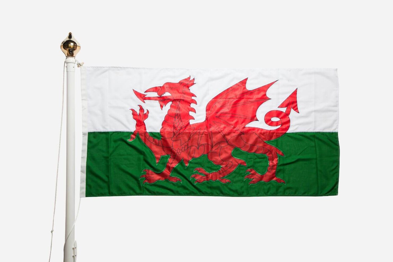 Lá cờ Wales, với những hình ảnh thú vị như rồng đỏ, là một biểu tượng quan trọng của xứ sở này. Lá cờ này tượng trưng cho lòng yêu nước và chính nghĩa cũng như sự độc lập của Wales. Hãy khám phá qua những hình ảnh liên quan để hiểu sâu hơn về xứ Wales tuyệt đẹp.