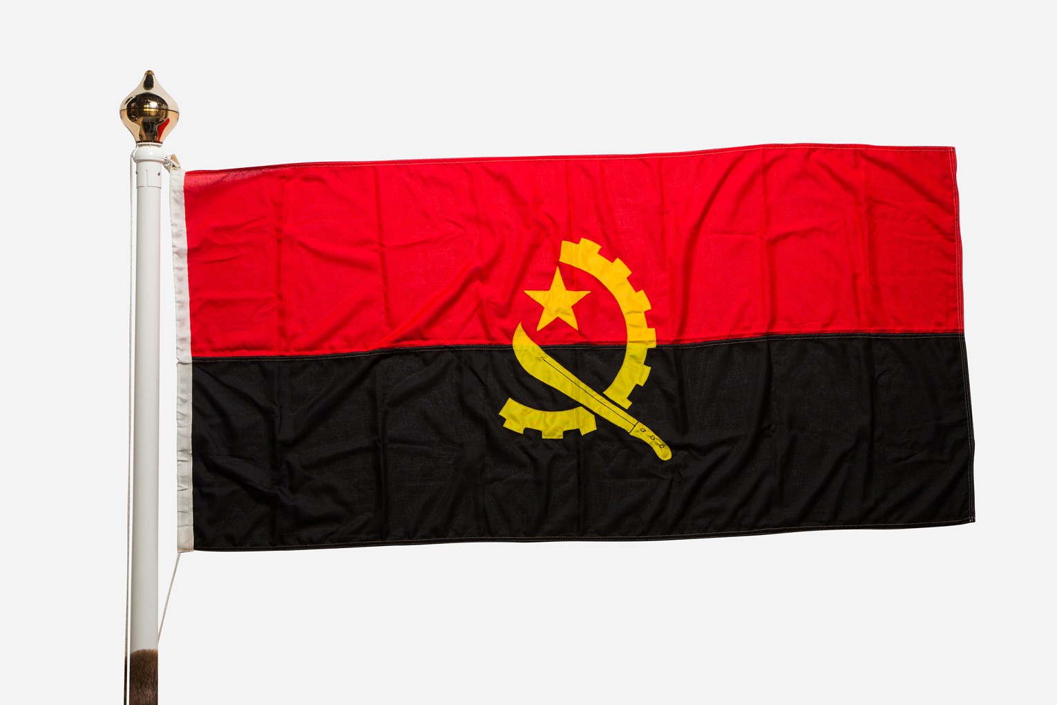 Flag of Angola - Wikipedia
